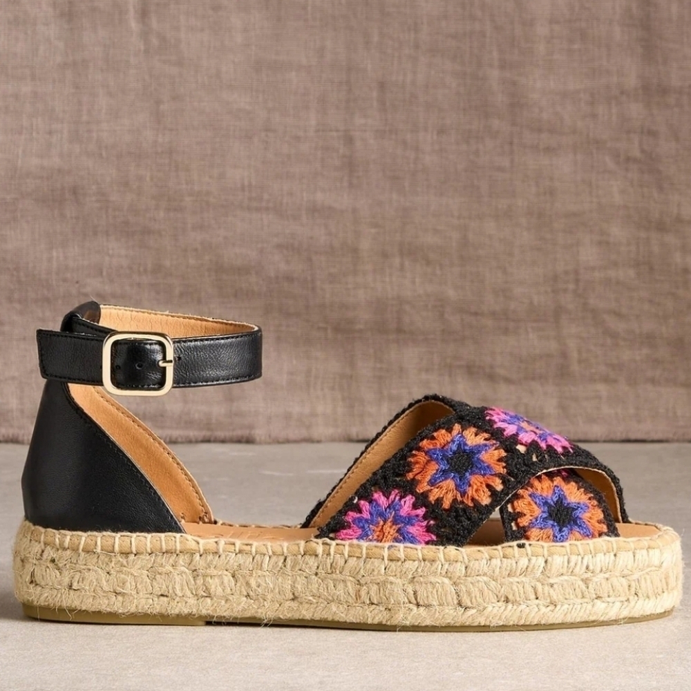 Jutelia Good Fortune Espadrilles Black Multi NWT